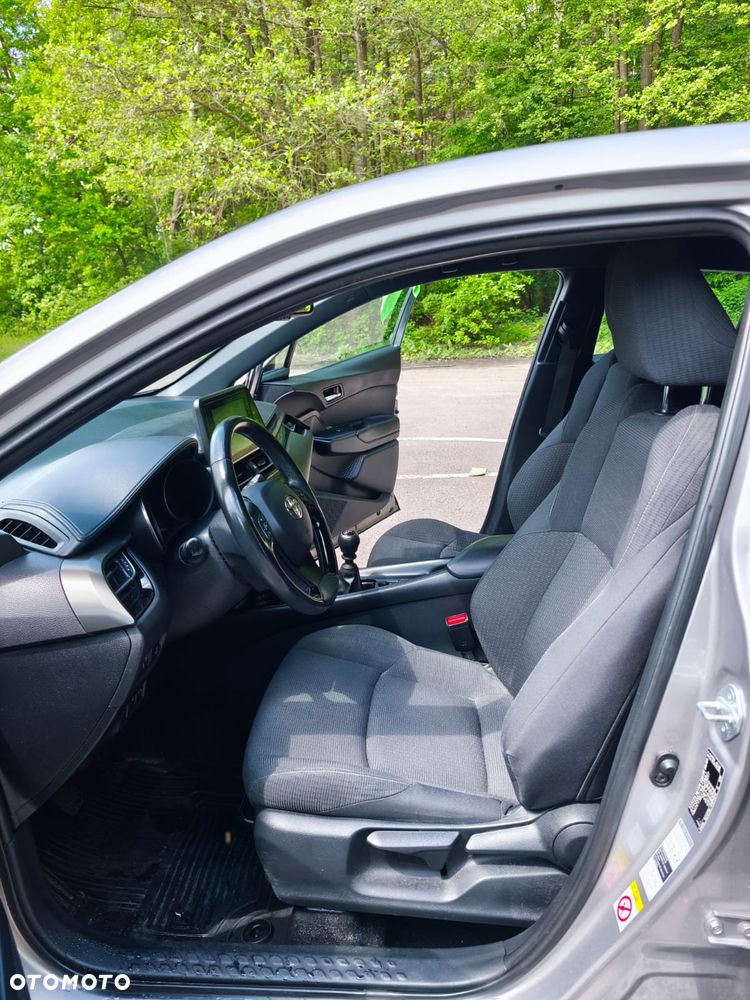 Toyota C-HR 1.2 T Premium - 12