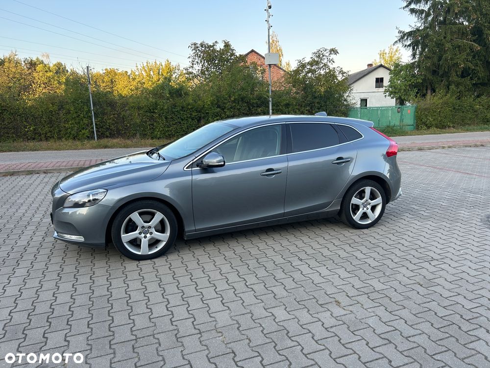 Volvo V40 D4 Momentum - 6