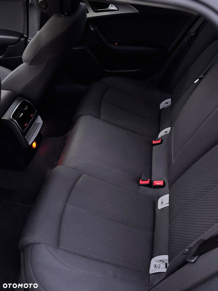 Audi A6 Avant 3.0 TDI DPF quattro S tronic - 10
