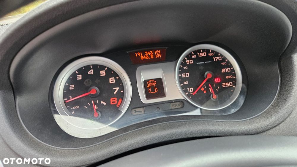 Renault Clio 2.0 16V Sport - 15