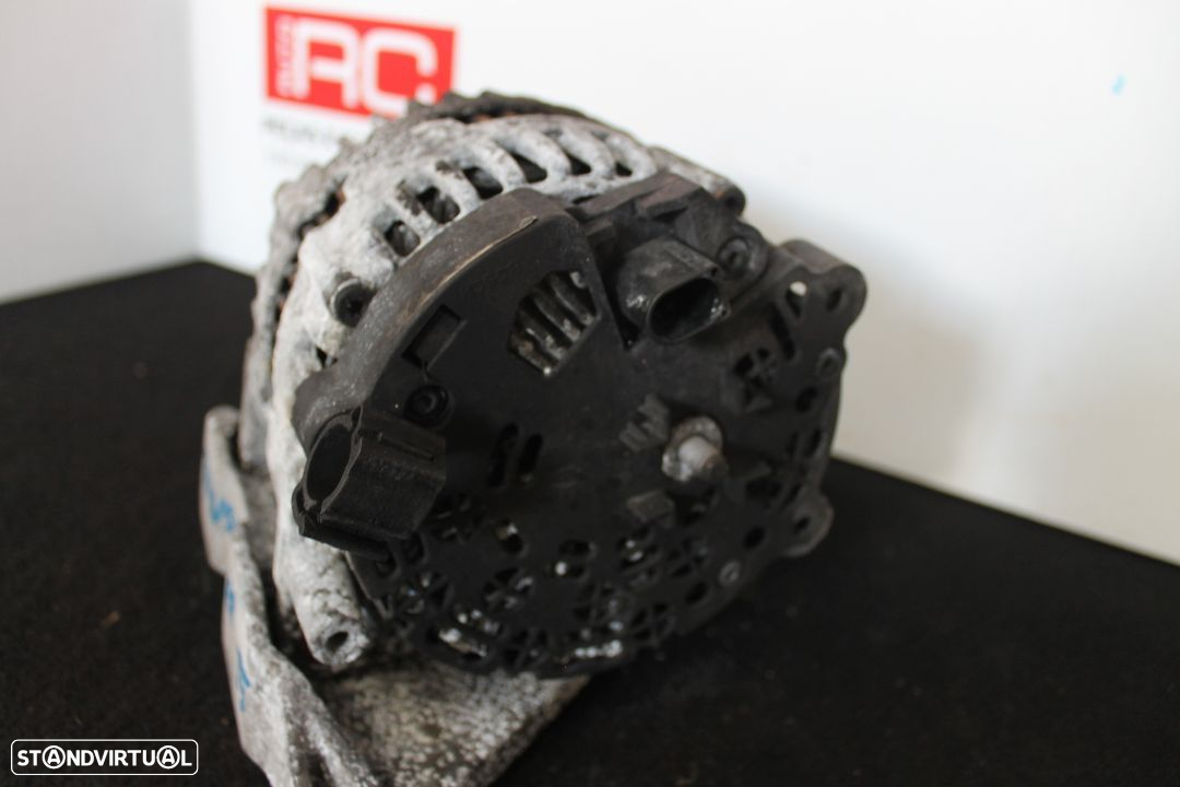 Alternador Volkswagen Transporter T5 - 3