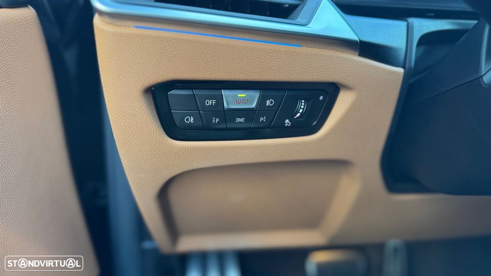 BMW 420 Gran Coupé d Pack Desportivo M Auto - 38