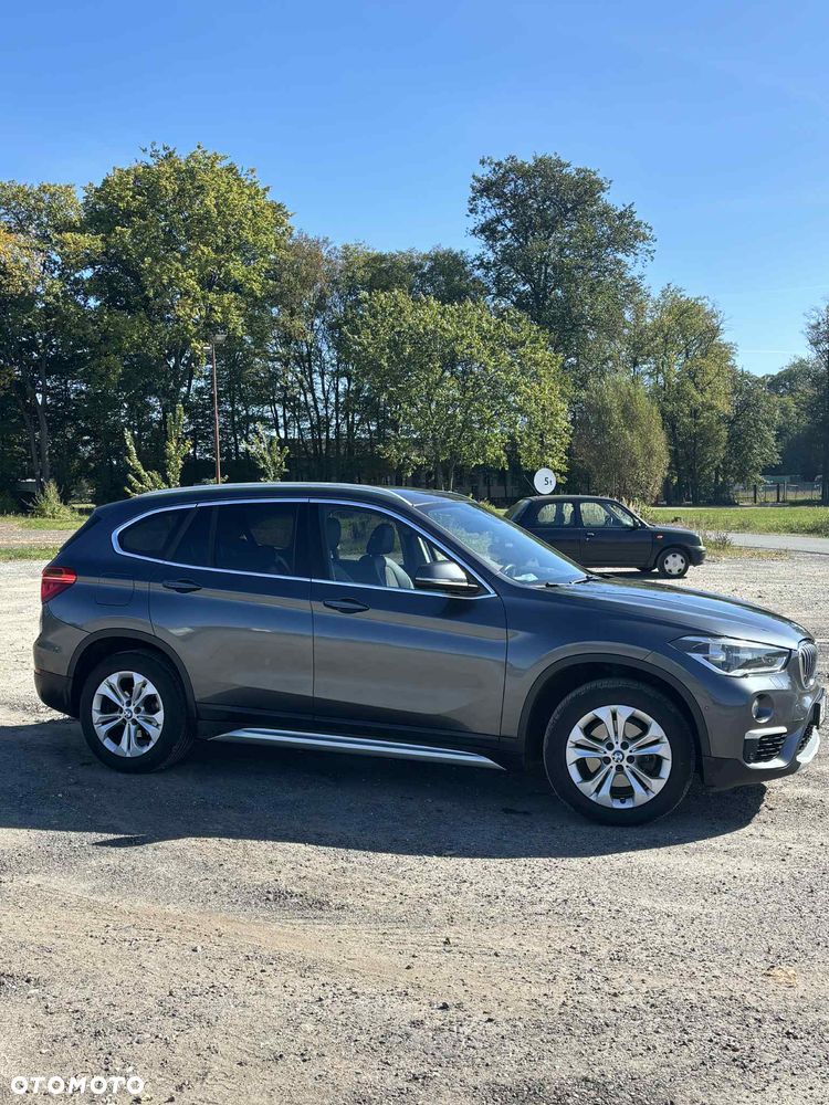 BMW X1 sDrive18i - 2