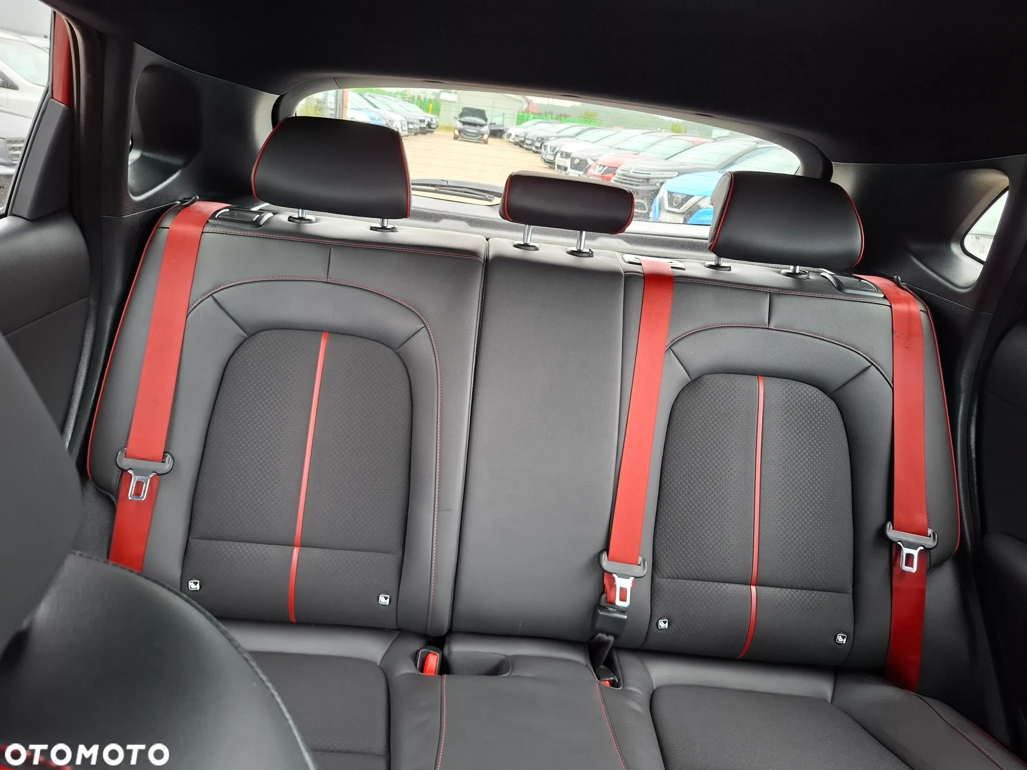 Hyundai Kona - 23