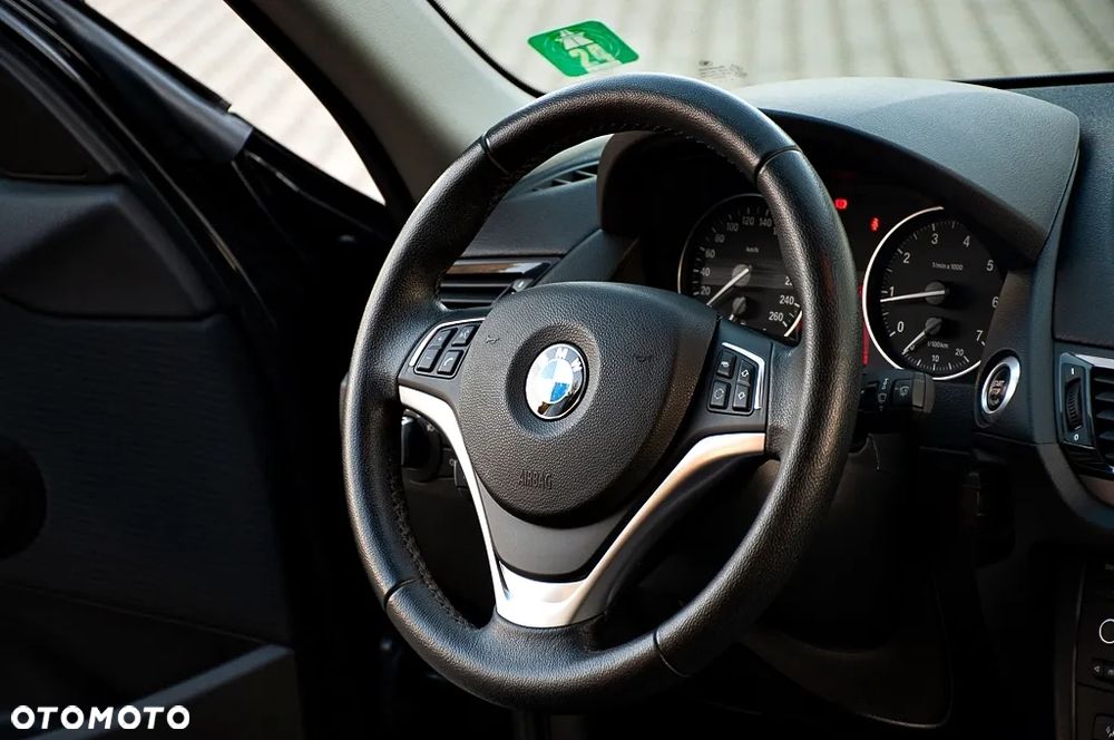 BMW X1 sDrive18i - 23