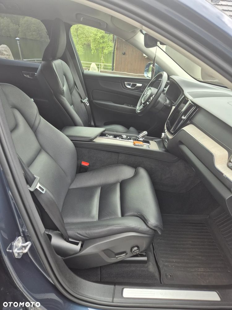 Volvo XC 60 B4 D AWD Inscription - 6
