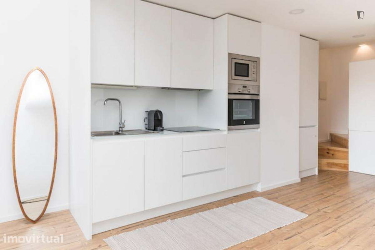 Apartamento com 1 quartos - localizado em Vitória Porto - Grande imagem: 3/29
