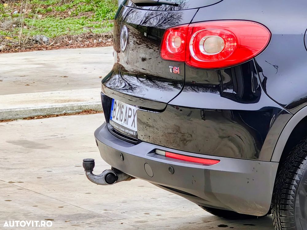 Volkswagen Tiguan - 16