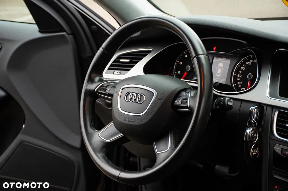 Audi A4 Limousine - 29