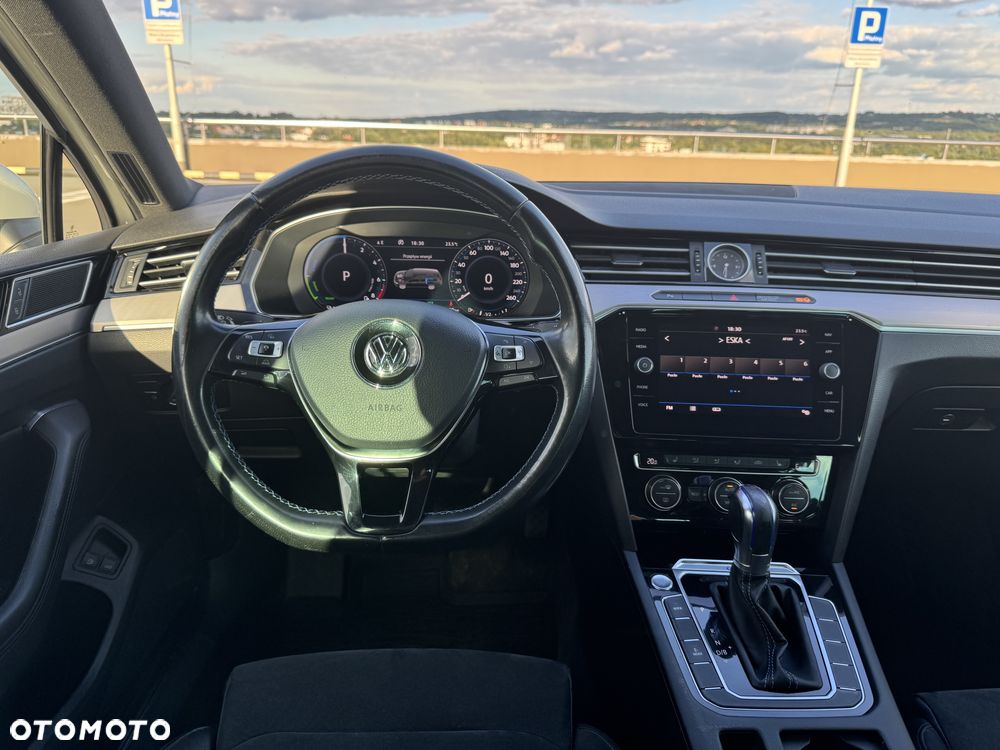 Volkswagen Passat Variant 1.4 TSI Plug-In-Hybrid GTE - 23
