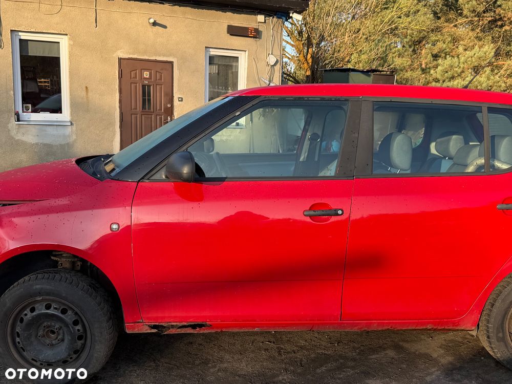 DRZWI PRZEDNIE LEWE SKODA FABIA II 8151 - 1