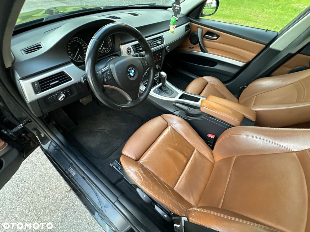BMW Seria 3 - 22