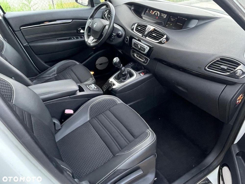 Renault Scenic Energy dCi 110 S&S Bose Edition - 12