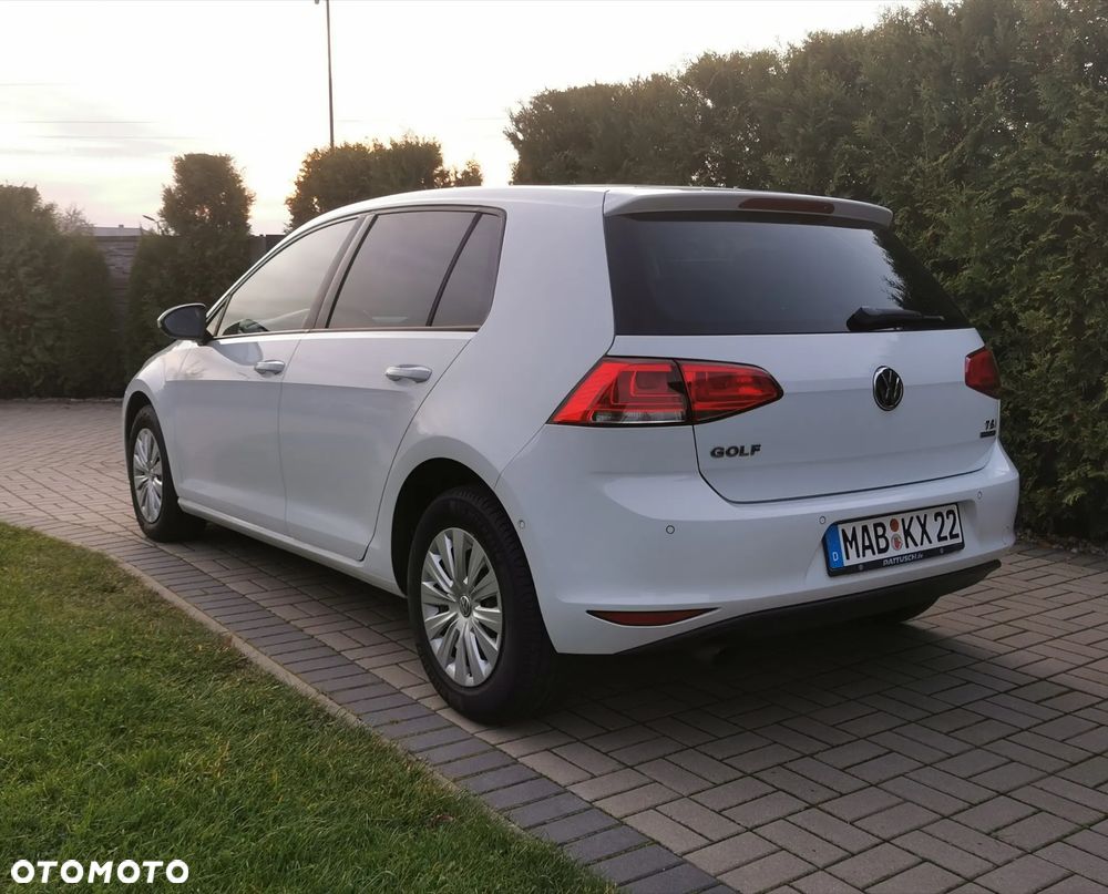 Volkswagen Golf 1.2 TSI BlueMotion Technology Comfortline - 13