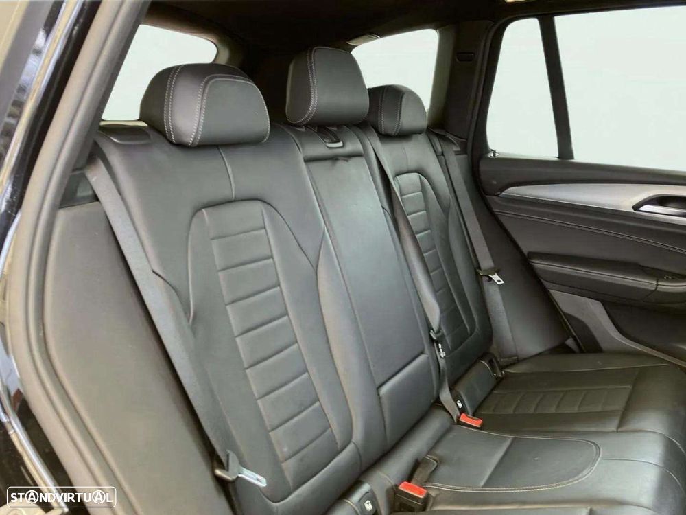 BMW X3 20 d xDrive xLine - 16