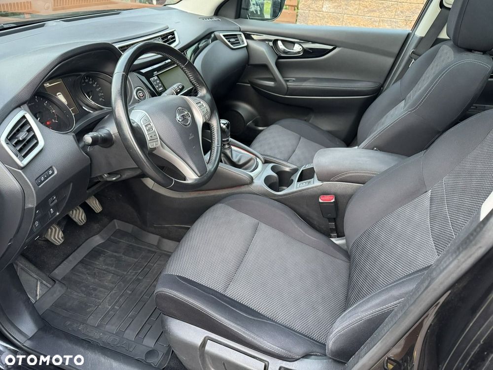Nissan Qashqai - 11
