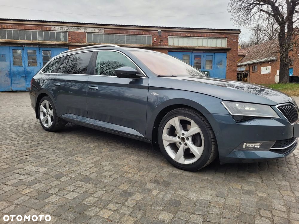 Skoda Superb 2.0 TDI 4x4 DSG L&K - 14