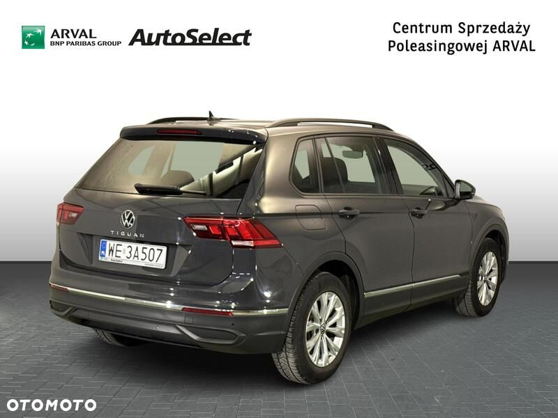 Volkswagen Tiguan - 6
