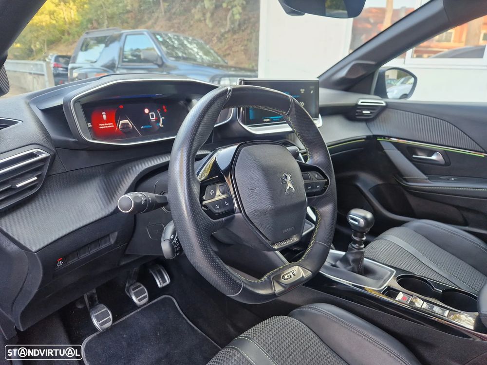 Peugeot 208 1.2 PureTech GT Line - 9