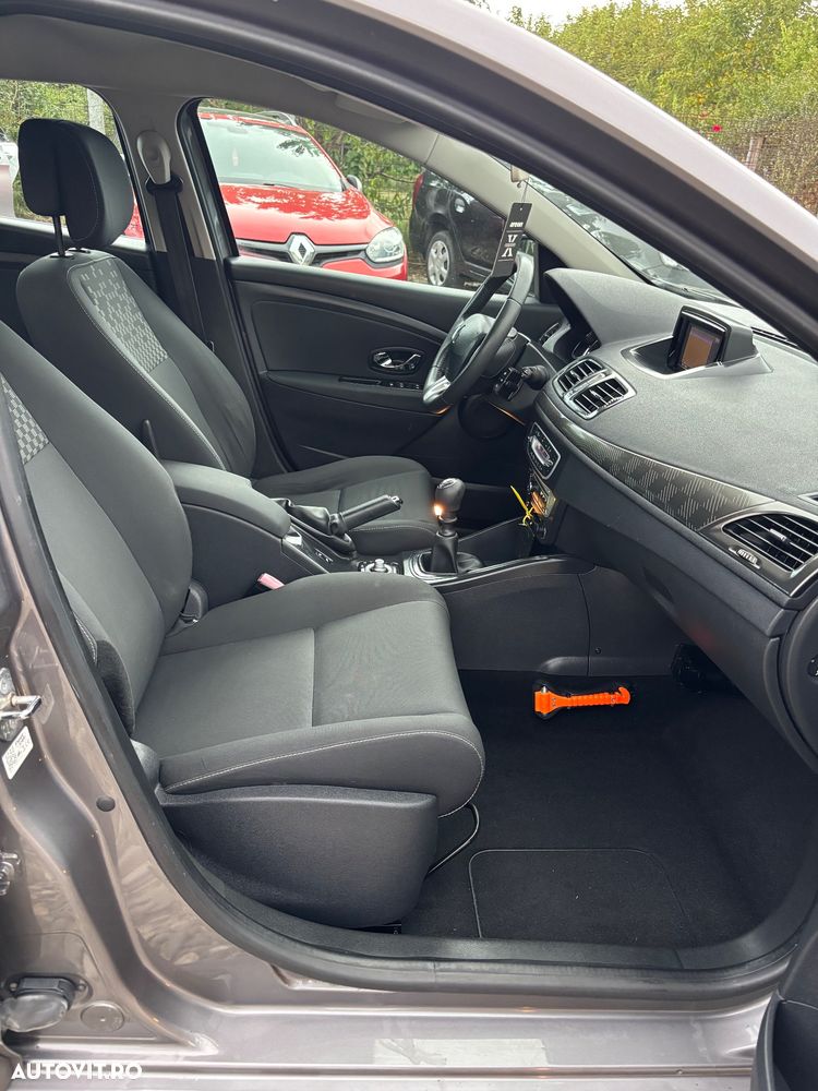 Renault Megane 1.5 dCi Dynamique - 7