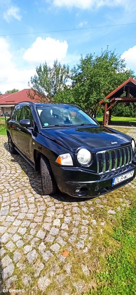Jeep Compass - 1