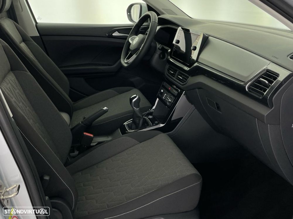 VW T-Cross 1.0 TSI Life - 24