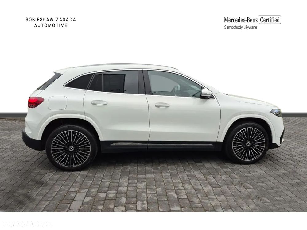 Mercedes-Benz EQA 300 4Matic - 6