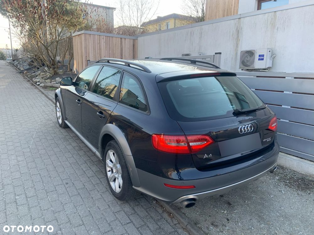 Audi A4 Allroad 2.0 TFSI Quattro S tronic - 4