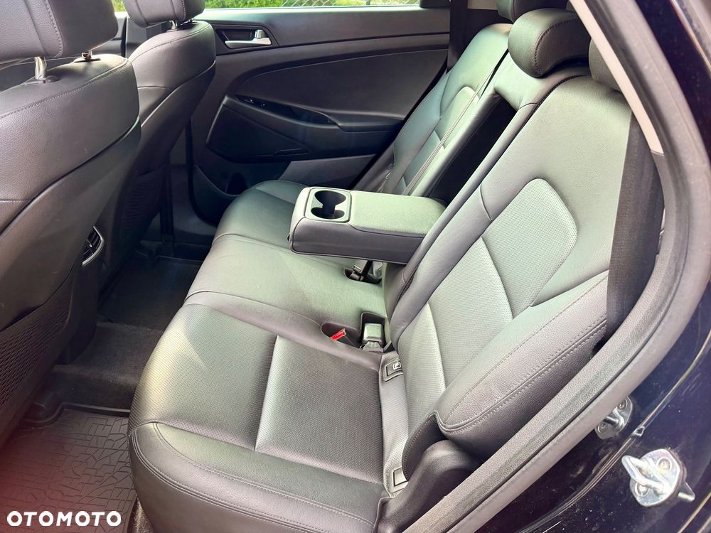 Hyundai Tucson 1.6 T-GDi Premium 4WD DCT - 16