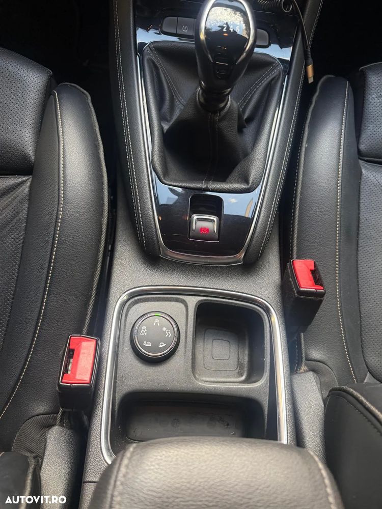Opel Grandland X - 18