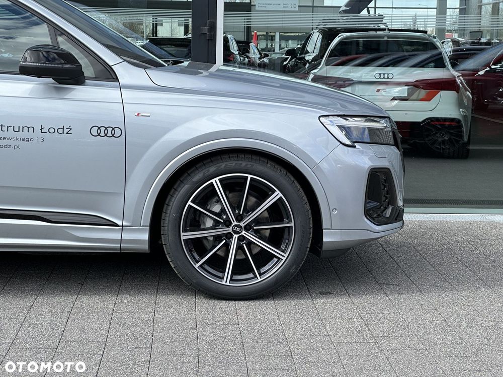Audi Q7 - 6