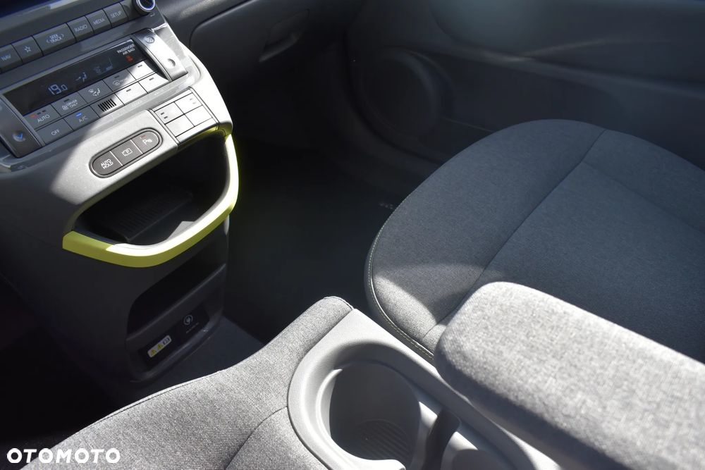 Hyundai Inster 49kWh Cross Smart - 19