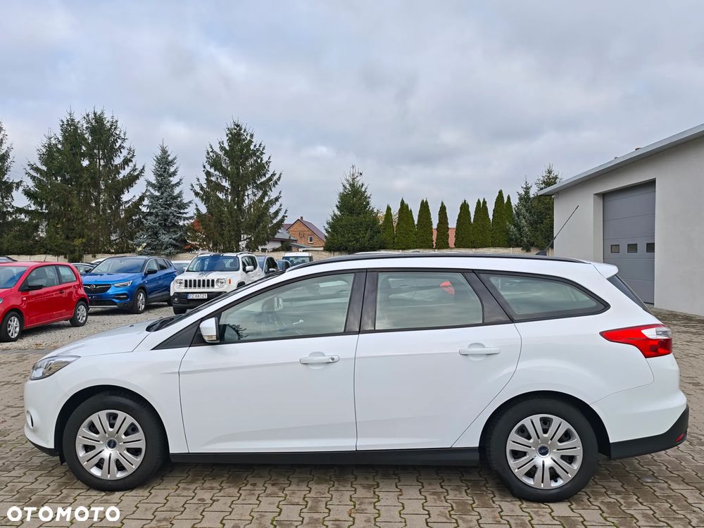 Ford Focus - 8