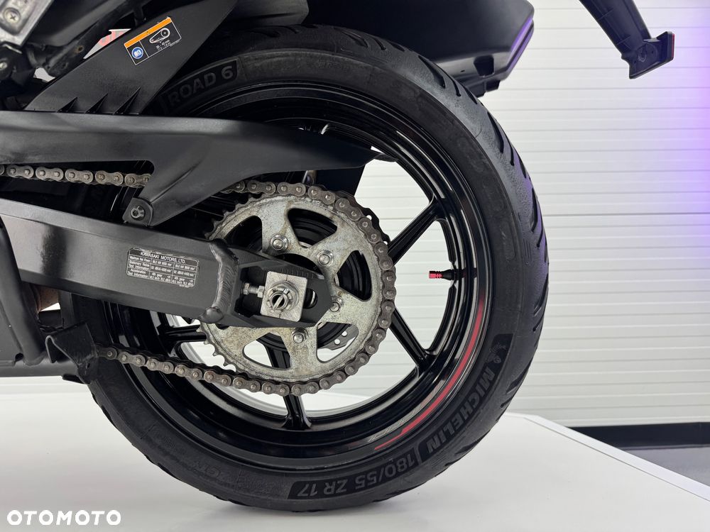 Kawasaki Versys 1000 - 8