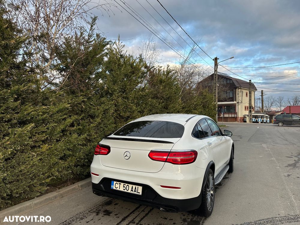 Mercedes-Benz GLC 250 4MATIC 9G-TRONIC AMG Line - 5