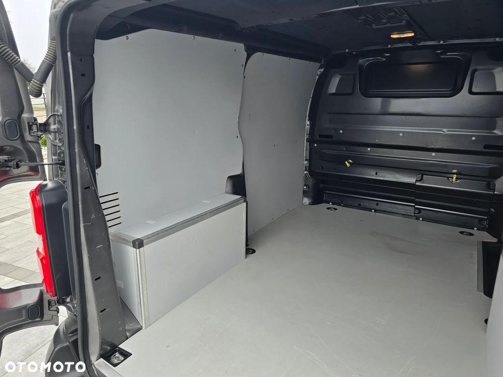 Opel VIVARO 2.0 CDTI  177KM - 28