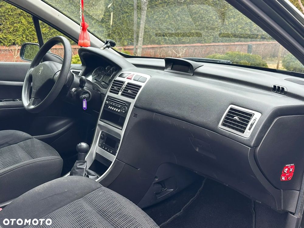 Peugeot 307 1.6 HDi - 10