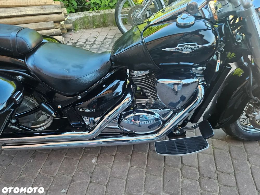 Suzuki VL 800 Volusia - Boulevard C50 - 18