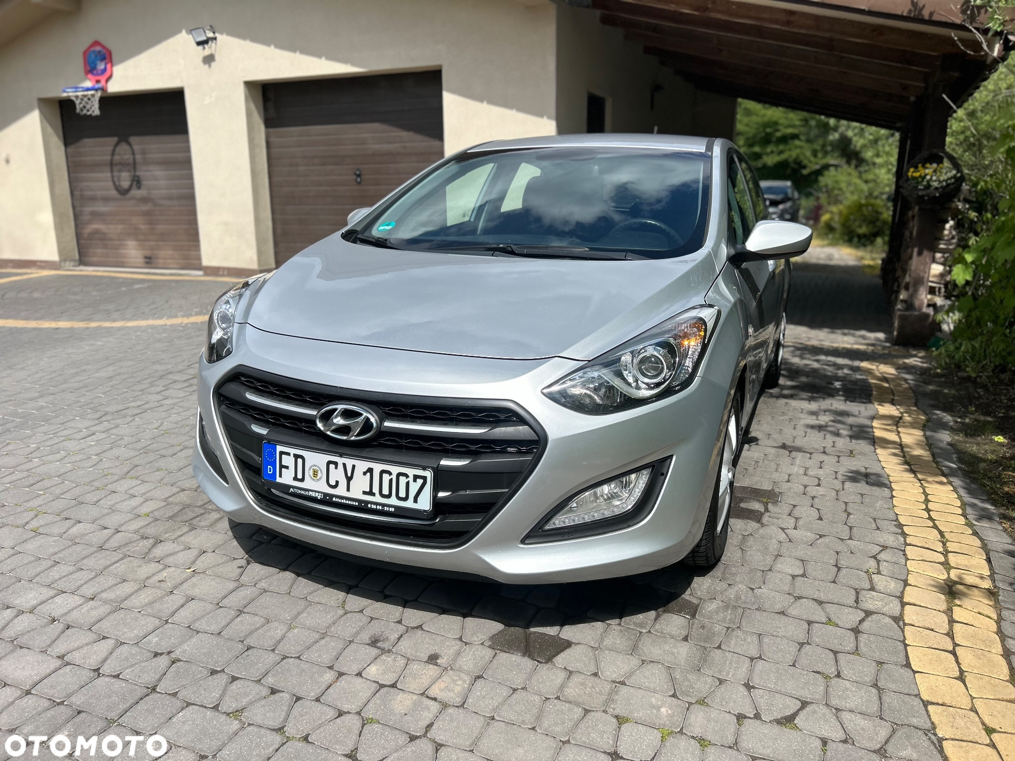 Hyundai i30 1.6 CRDi Classic + - 5