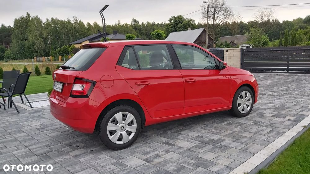 Skoda Fabia 1.2 TSI Active - 14