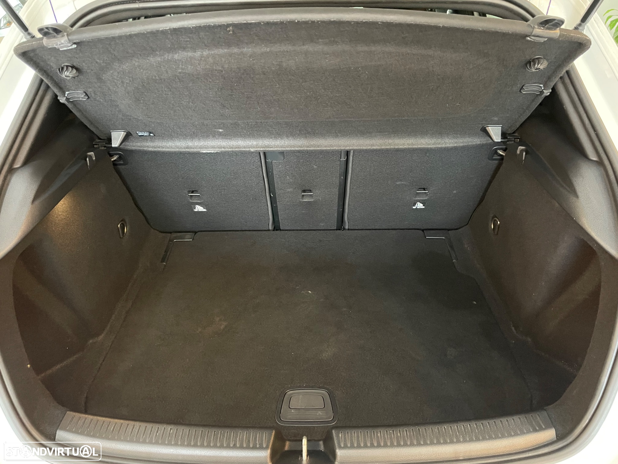Mercedes-Benz A 180 d AMG Line Aut. - 13