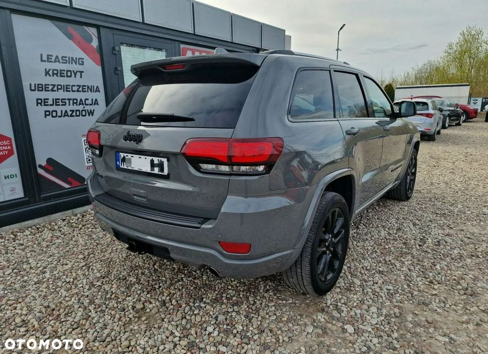 Jeep Grand Cherokee - 7