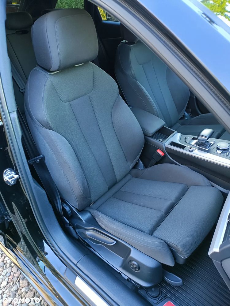 Audi A4 Avant 2.0 TDI Quattro S tronic - 27