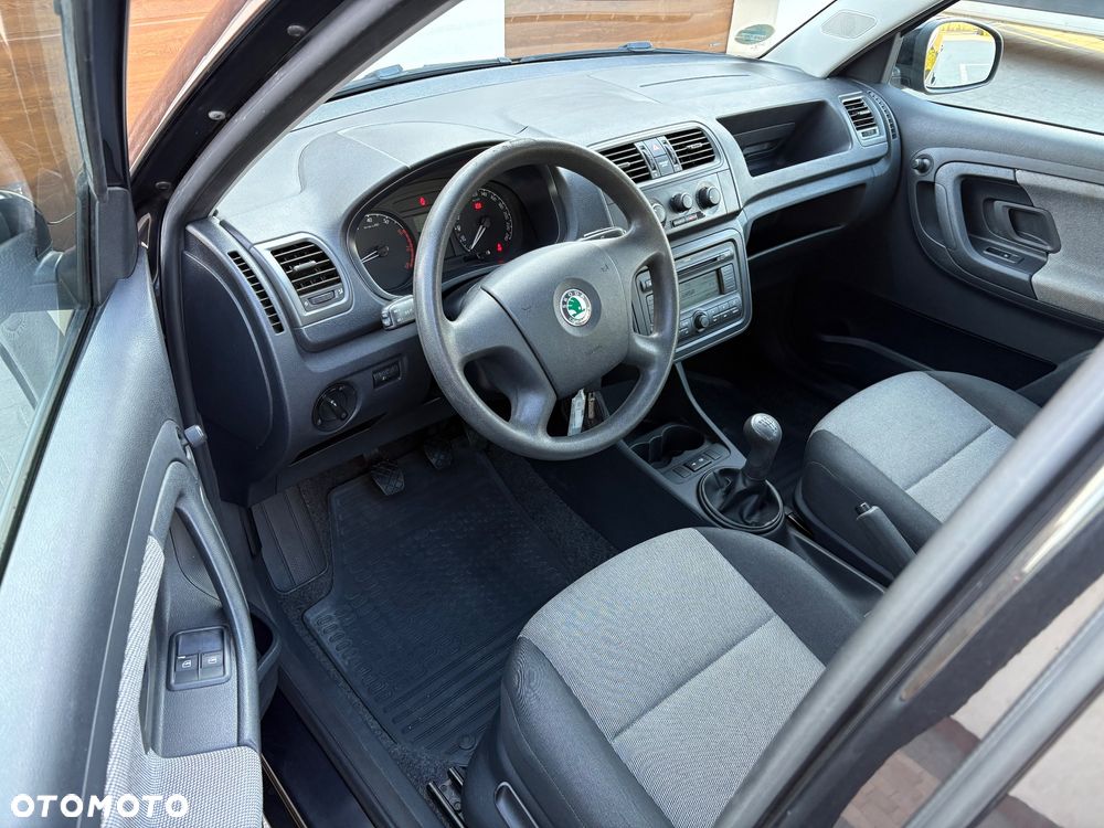 Skoda Fabia 1.2 HTP Ambiente - 7