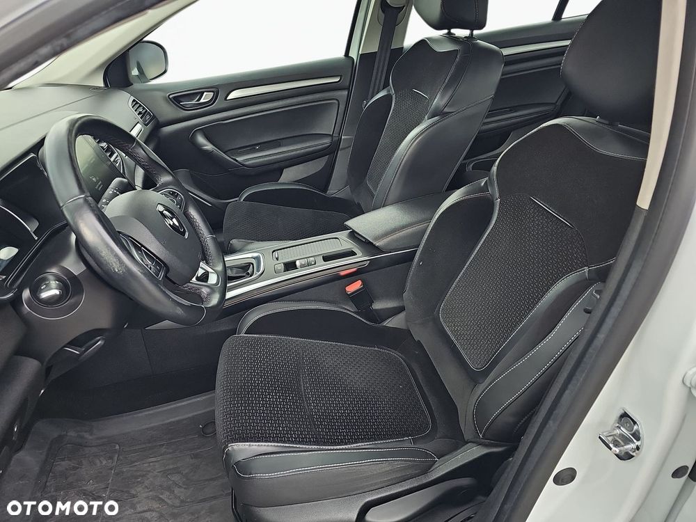 Renault Megane 1.5 Blue dCi Intens EDC - 37
