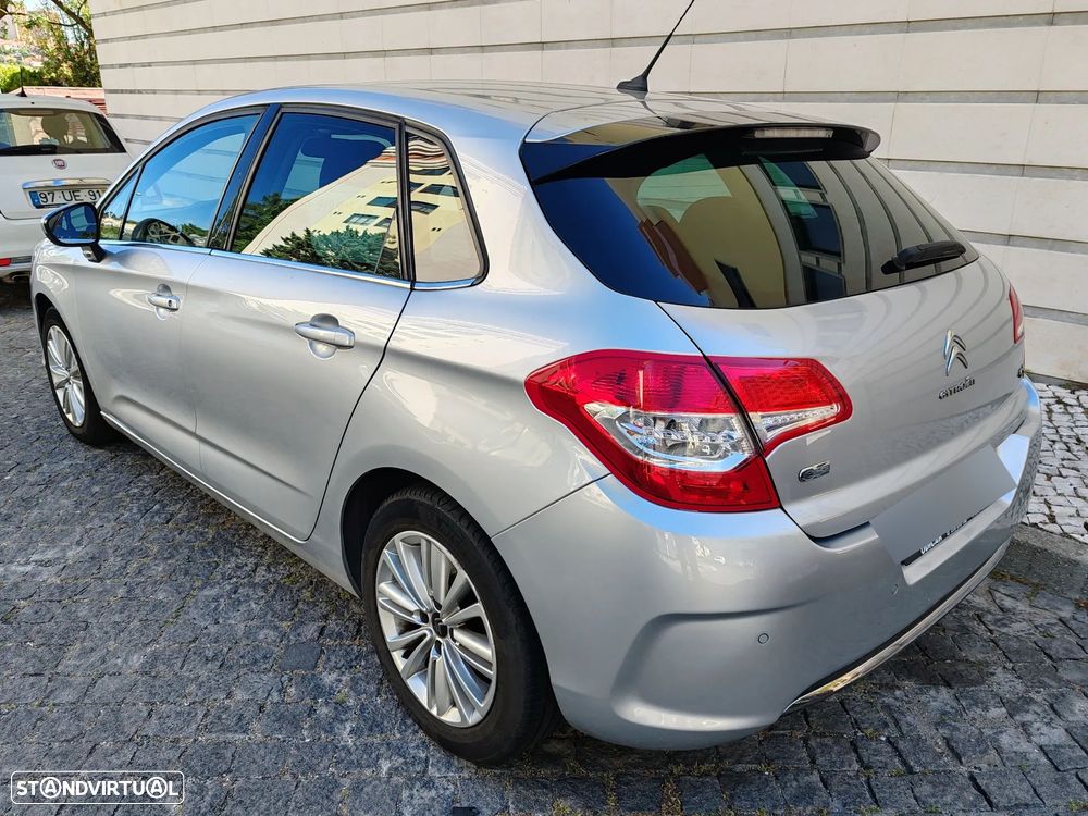 Citroën C4 1.6 e-HDi Seduction CMP6 - 2