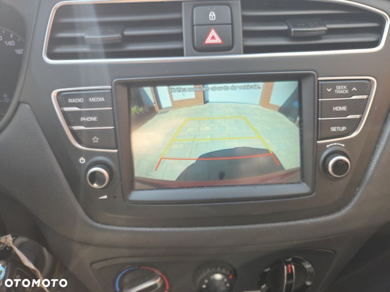 Hyundai i20 blue 1.2 Advantage - 16