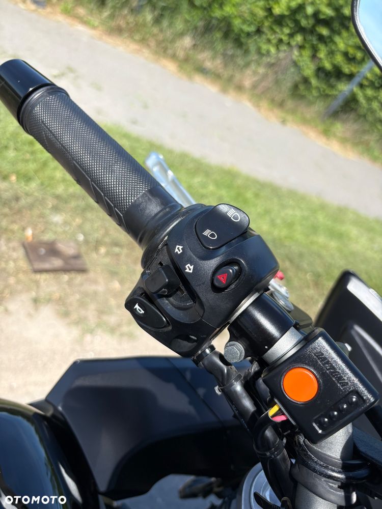 Yamaha FZ6 - 11