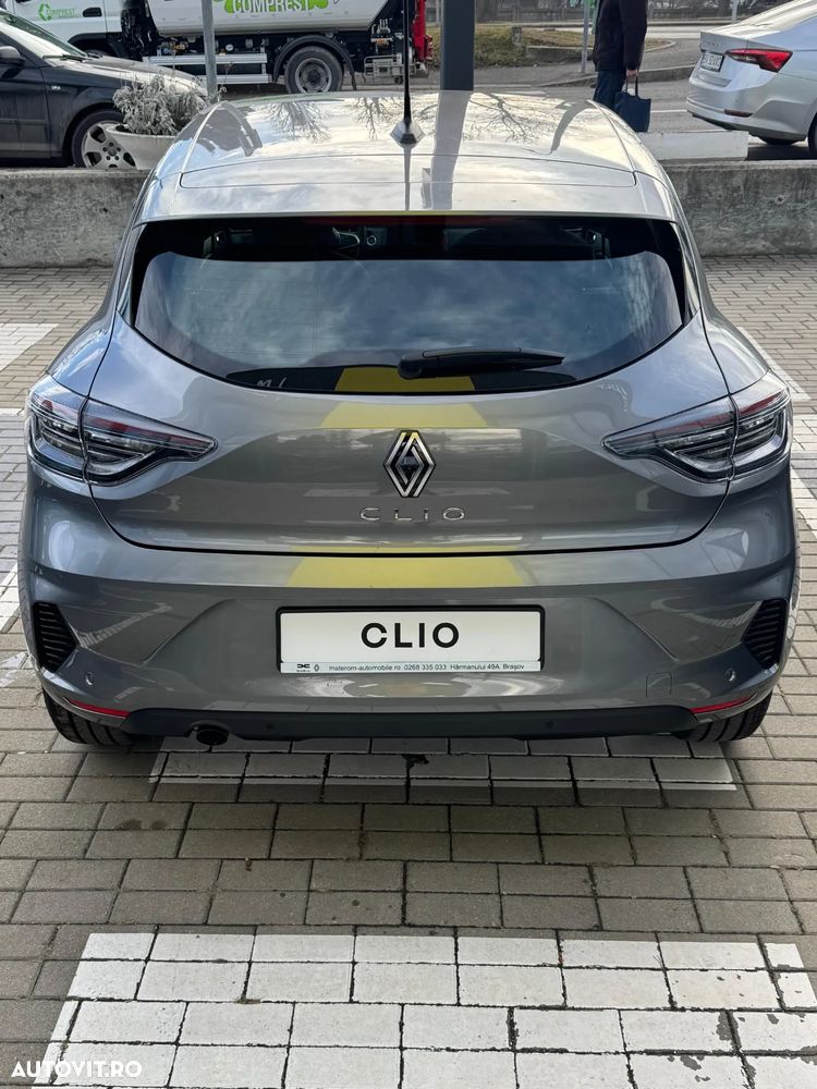 Renault Clio - 2
