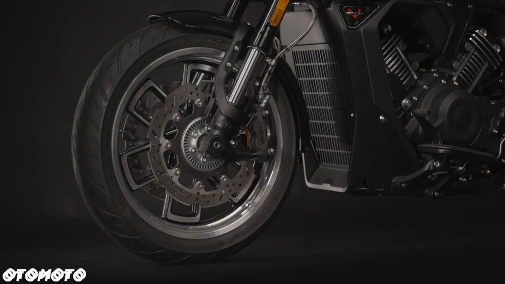 Morbidelli C1002V - 6